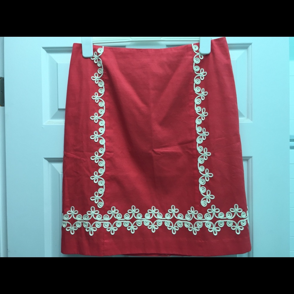 Boden Red Skirt with Cream Embroidery - Picture 2 of 4